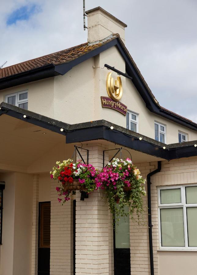 Highwayman Hotel Dunstable Buitenkant foto